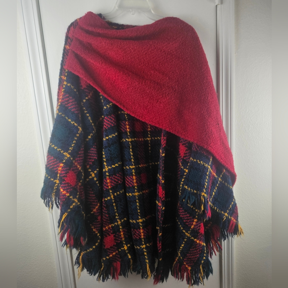 Boyne Valley Weavers Red and Plaid Fringe Shawl Cape 100% Wool One Size